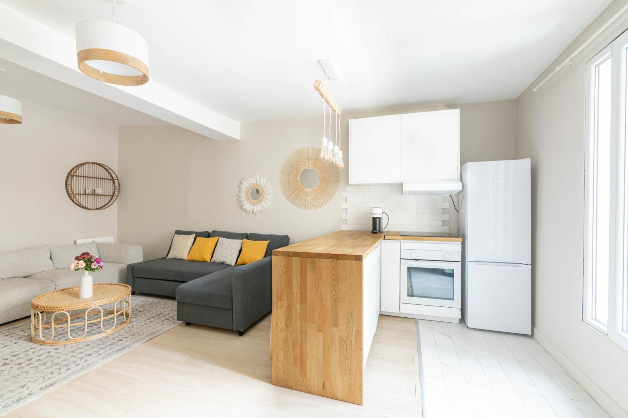 Luxurious 1 Bedroom Quartier De La Bastille Free Netflix Париж Екстериор снимка
