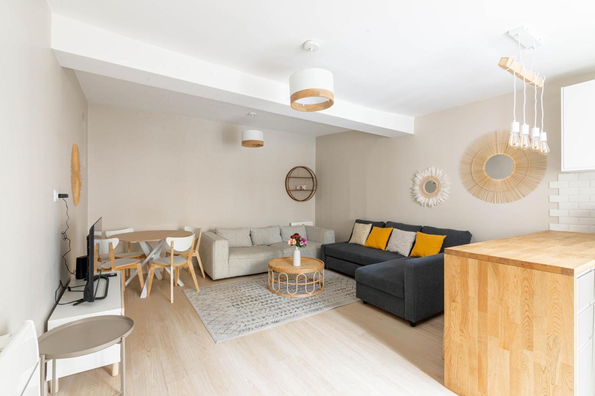 Luxurious 1 Bedroom Quartier De La Bastille Free Netflix Париж Екстериор снимка